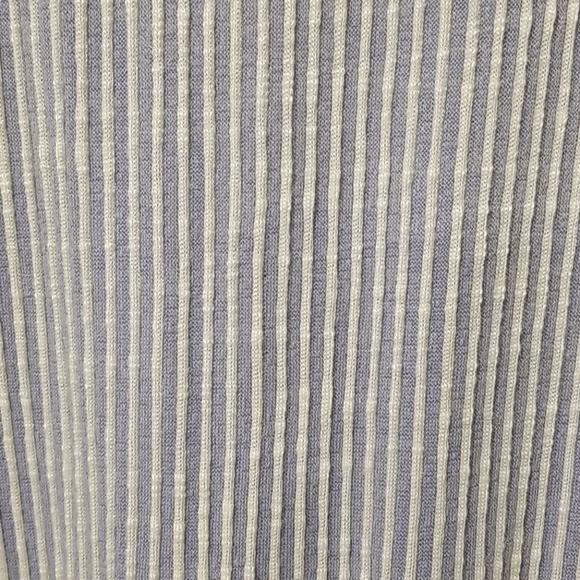 Pinstriped dress - Picture 4 of 4